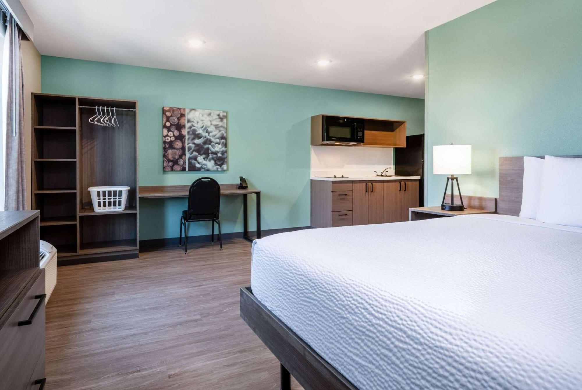 Echo Suites Extended Stay By Wyndham Richmond West Innsbrook Exterior photo